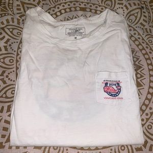 vineyard vines t-shirt